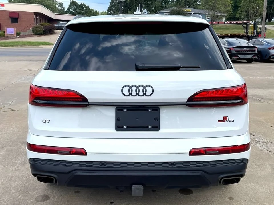 2025 Audi 4M Q7 - Image 8 of 15