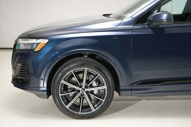 2025 Audi 4M Q7 - Image 2 of 21