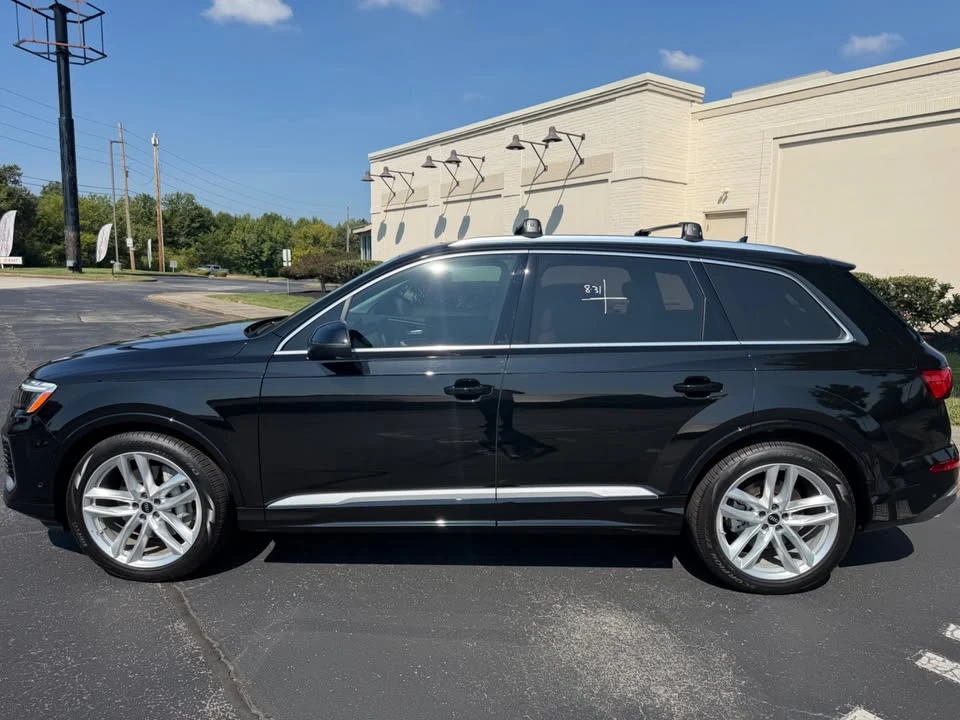 2025 Audi 4M Q7 - Image 5 of 20