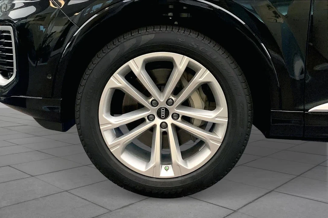 2025 Audi 4M Q7 - Image 11 of 12