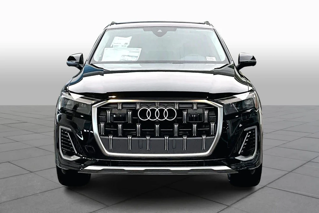 2025 Audi 4M Q7 - Image 4 of 12