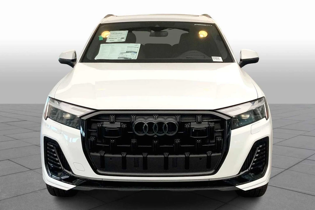 2025 Audi 4M Q7 - Image 3 of 12