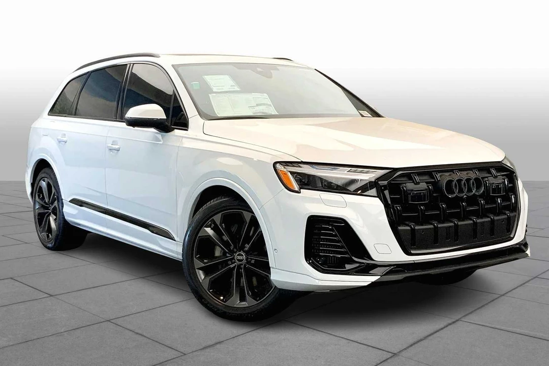 2025 Audi 4M Q7 - Image 2 of 12