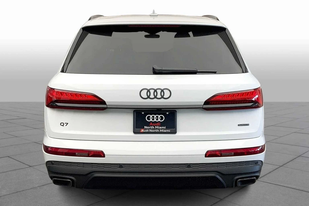 2025 Audi 4M Q7 - Image 4 of 12
