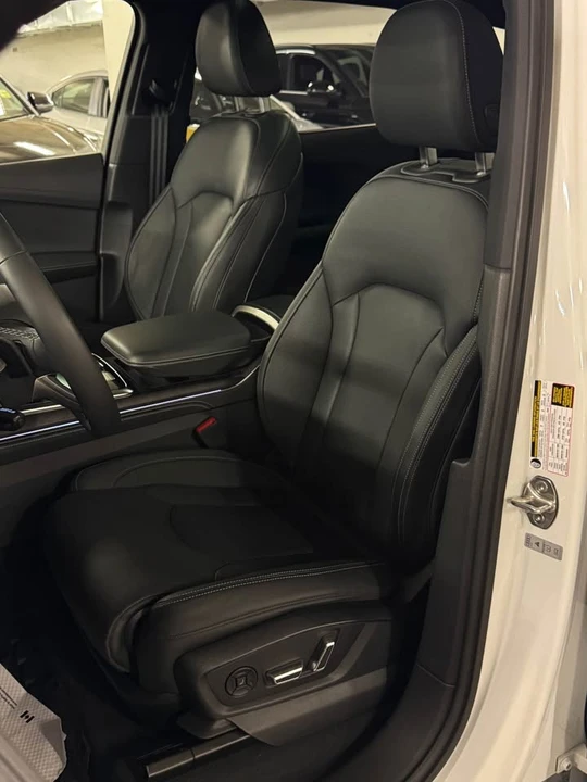 2025 Audi 4M Q7 - Image 5 of 6