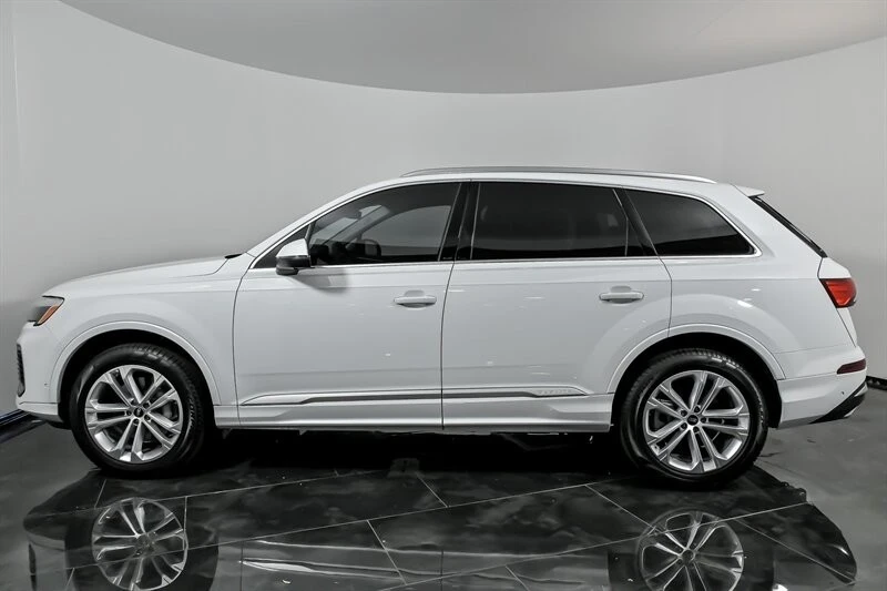 2025 Audi 4M Q7 - Image 7 of 12