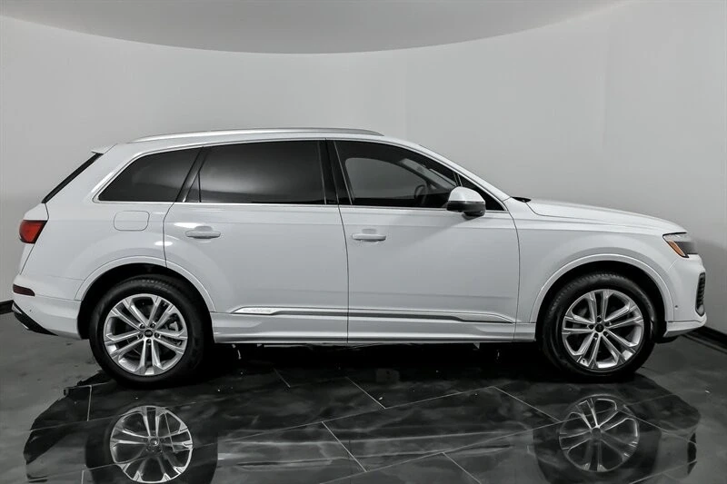 2025 Audi 4M Q7 - Image 13 of 21