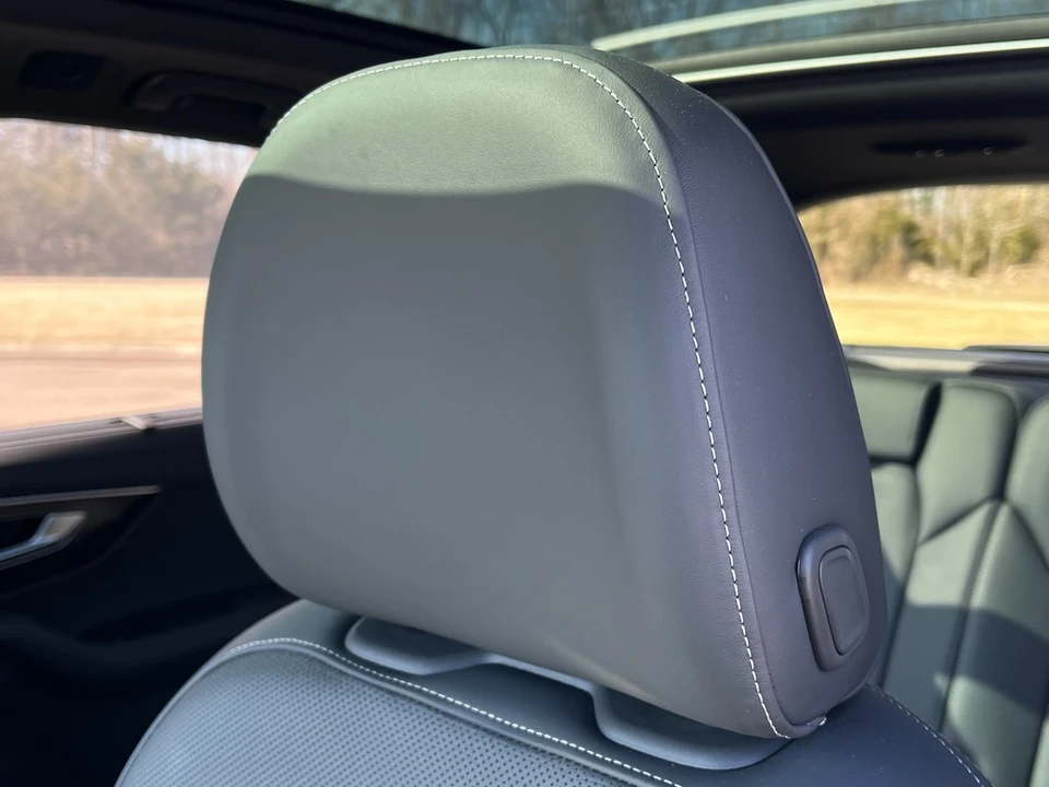 2025 Audi 4M Q7 - Image 11 of 12