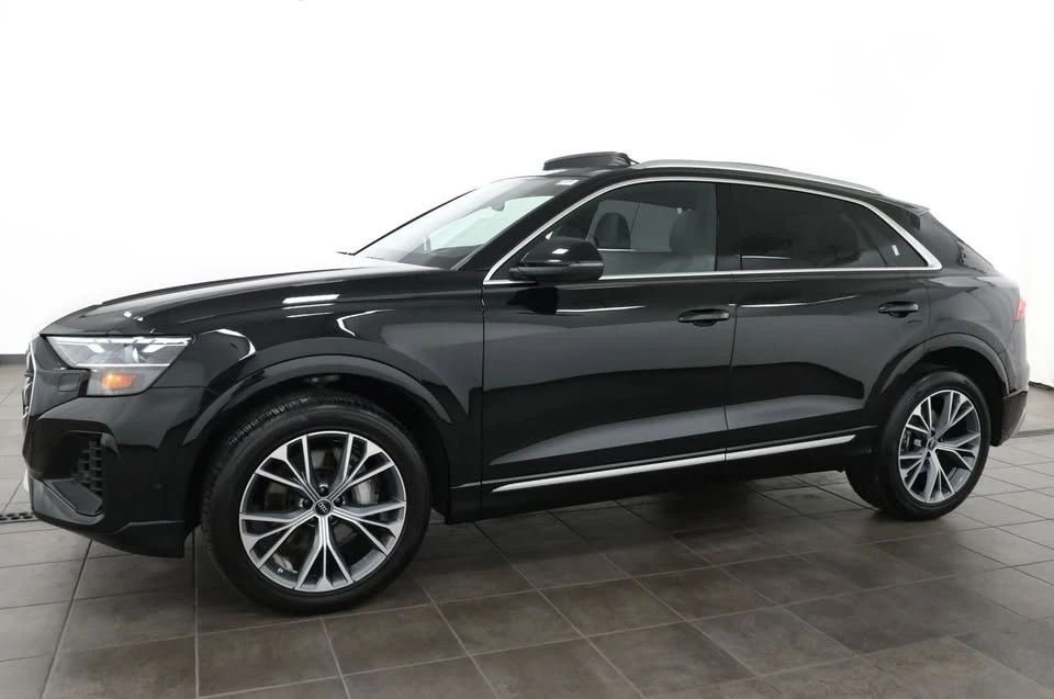 2025 Audi Q8 - Image 2 of 18