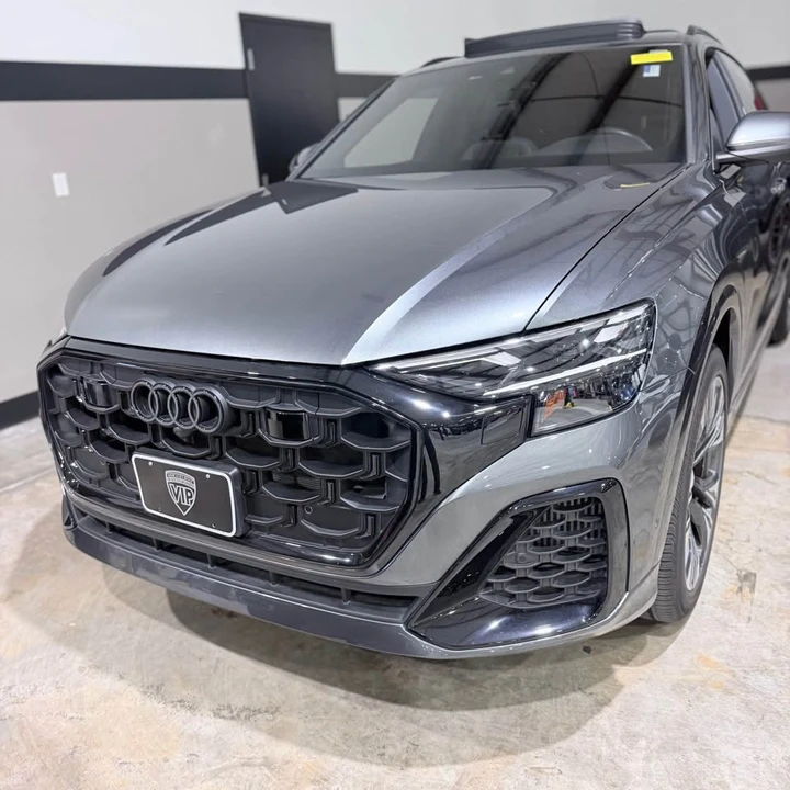 2025 Audi Q8 - Image 18 of 19
