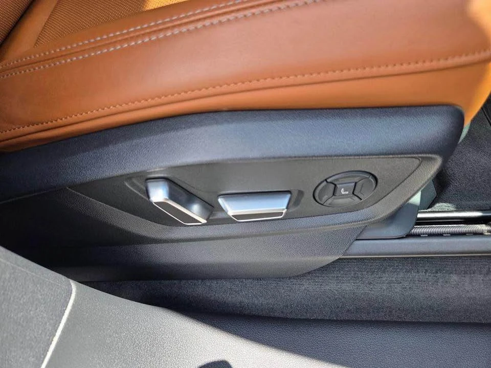 2025 Audi Q8 - Image 10 of 19