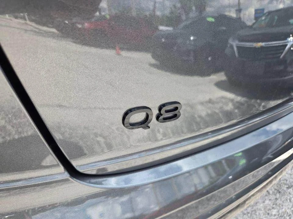 2025 Audi Q8 - Image 15 of 19