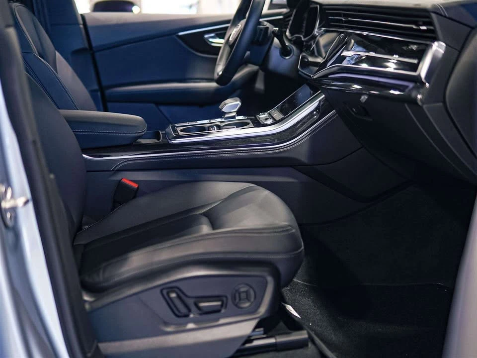 2025 Audi Q8 - Image 14 of 20
