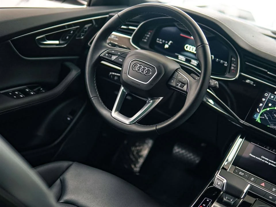 2025 Audi Q8 - Image 10 of 20