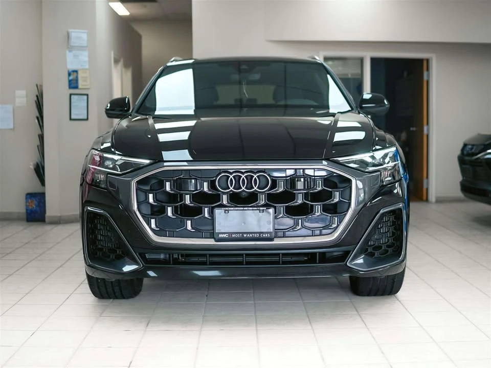 2025 Audi Q8 - Image 3 of 20