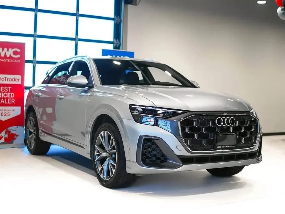 2025 Audi Q8 - Image 2 of 13