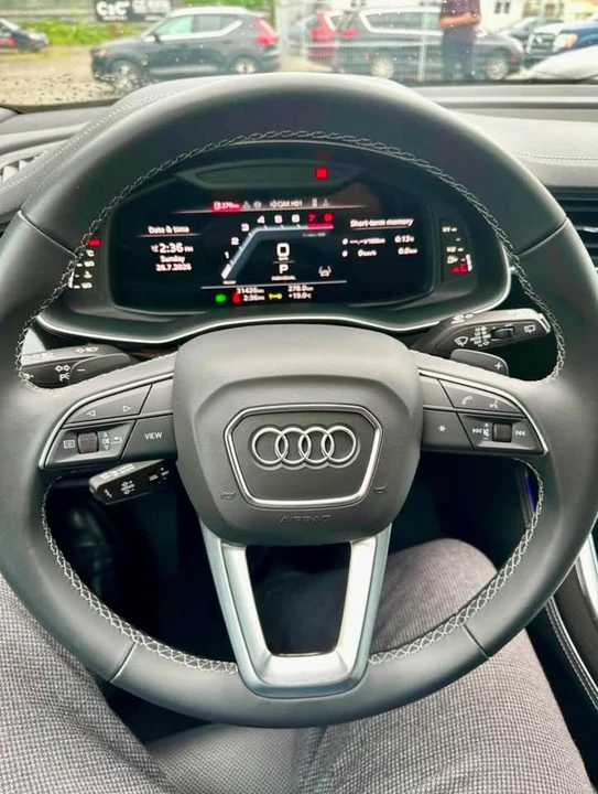 2025 Audi Q8 - Image 6 of 12