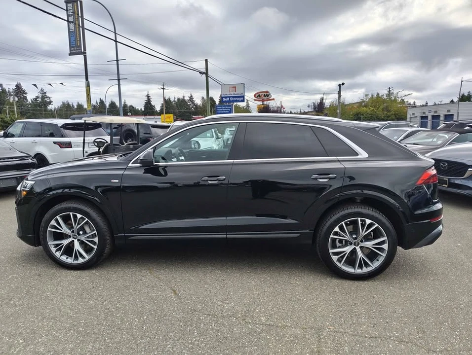 2025 Audi Q8 - Image 3 of 17