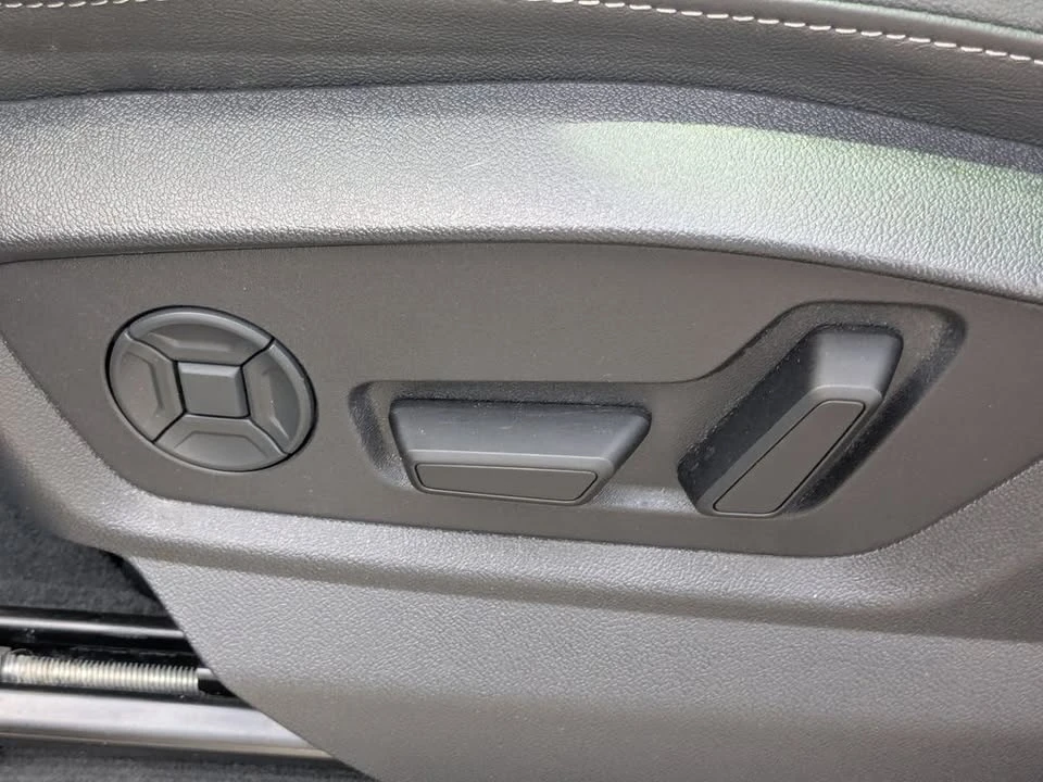 2025 Audi Q8 - Image 8 of 20