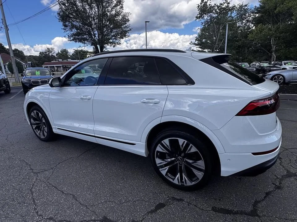 2025 Audi Q8 - Image 6 of 19