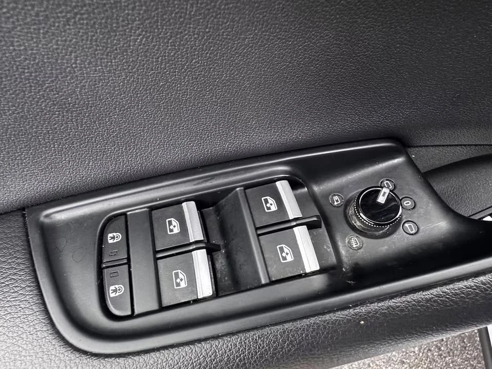 2025 Audi Q8 - Image 11 of 19