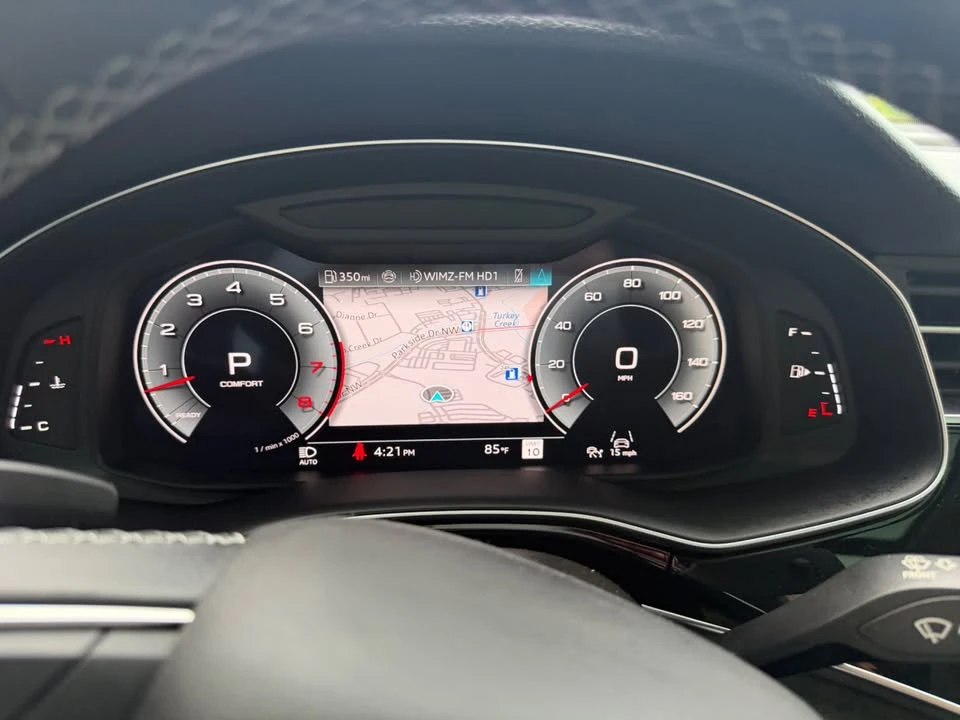 2025 Audi Q8 - Image 10 of 17