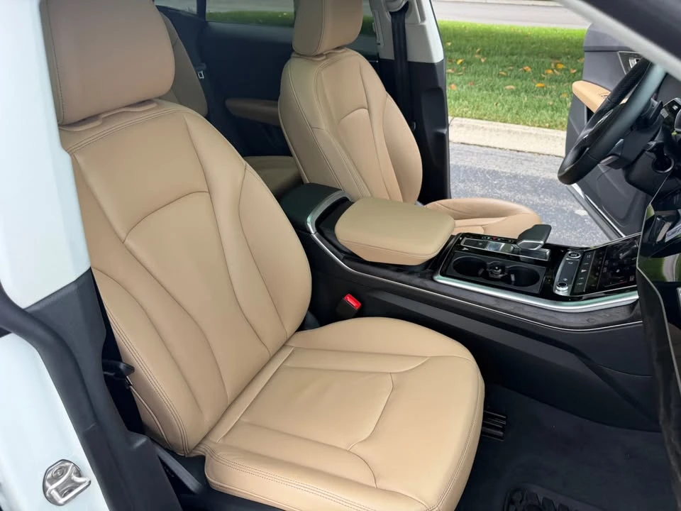 2025 Audi Q8 - Image 12 of 17