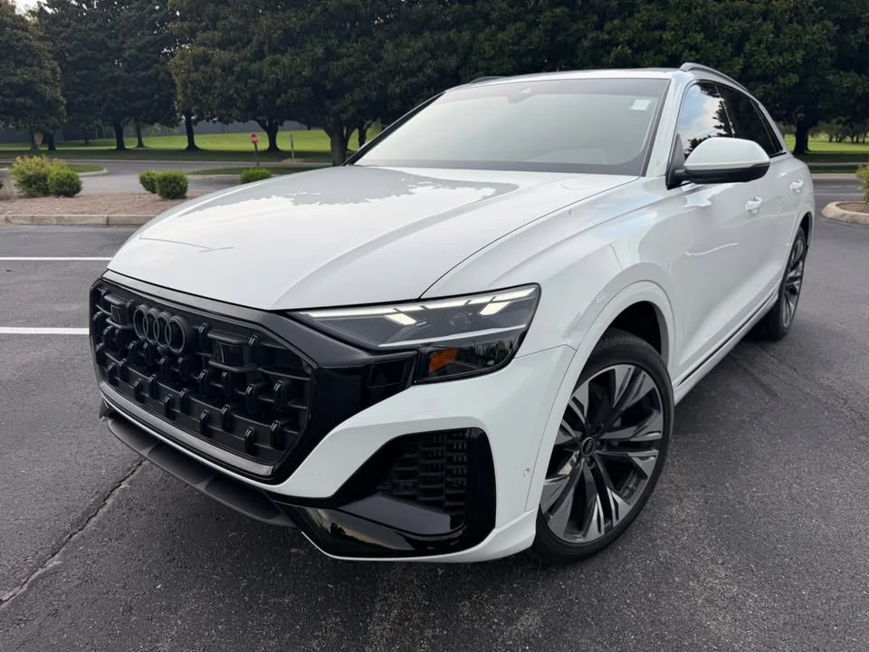 2025 Audi Q8 - Image 6 of 17