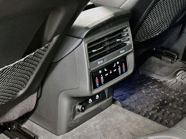 2025 Audi Q8 - Image 17 of 20