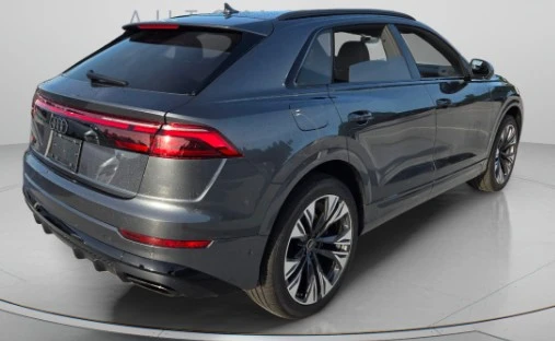 2025 Audi Q8 - Image 10 of 12