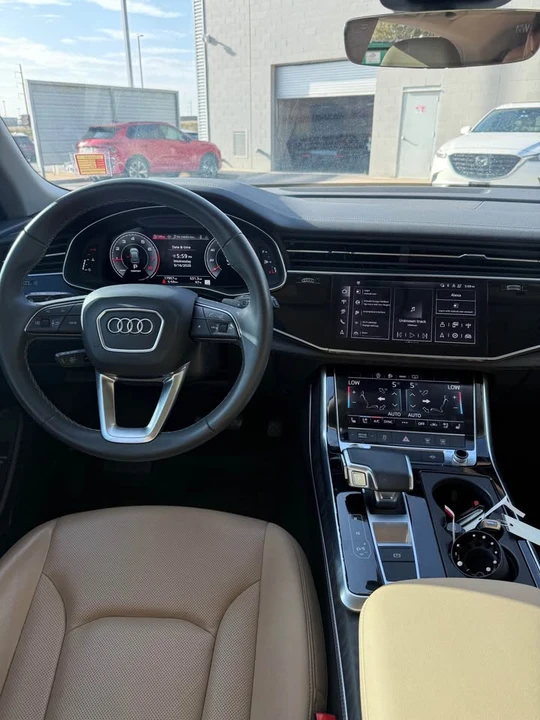 2025 Audi Q8 - Image 5 of 10