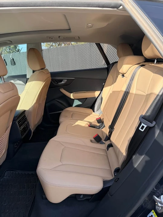 2025 Audi Q8 - Image 6 of 10