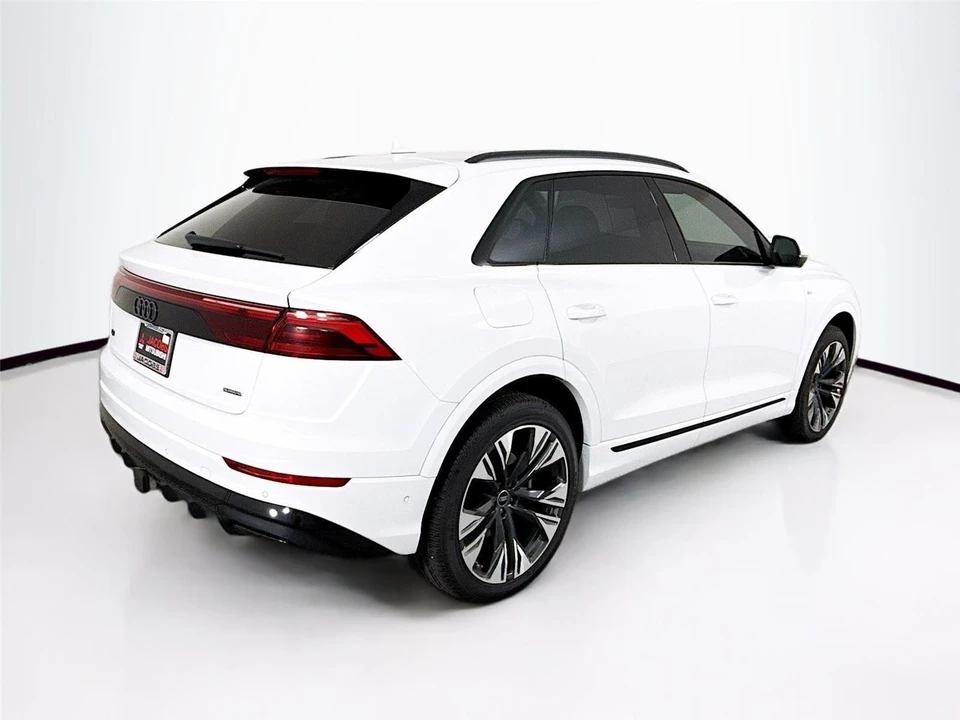 2025 Audi Q8 - Image 12 of 14