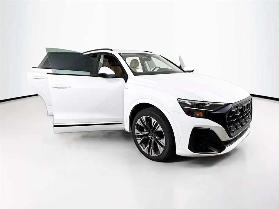 2025 Audi Q8 - Image 13 of 14
