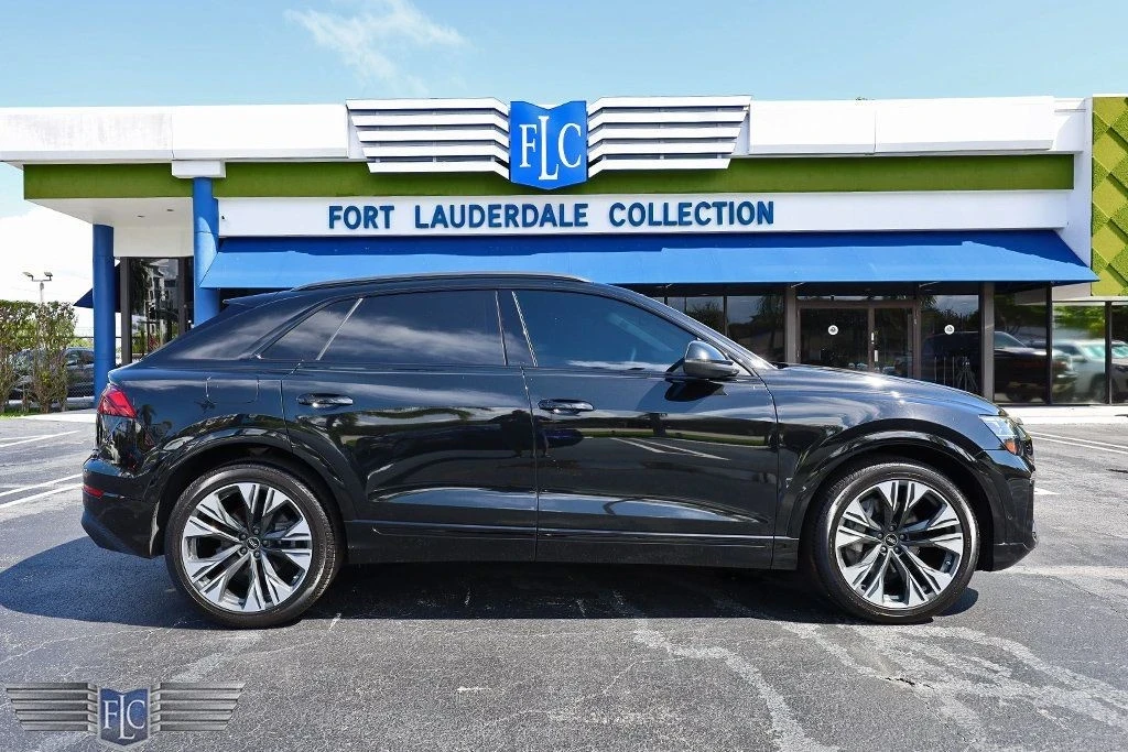 2025 Audi Q8 - Image 2 of 12