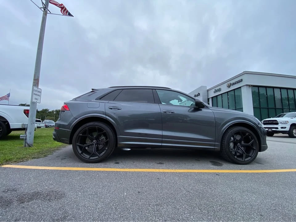 2025 Audi Q8 - Image 4 of 6