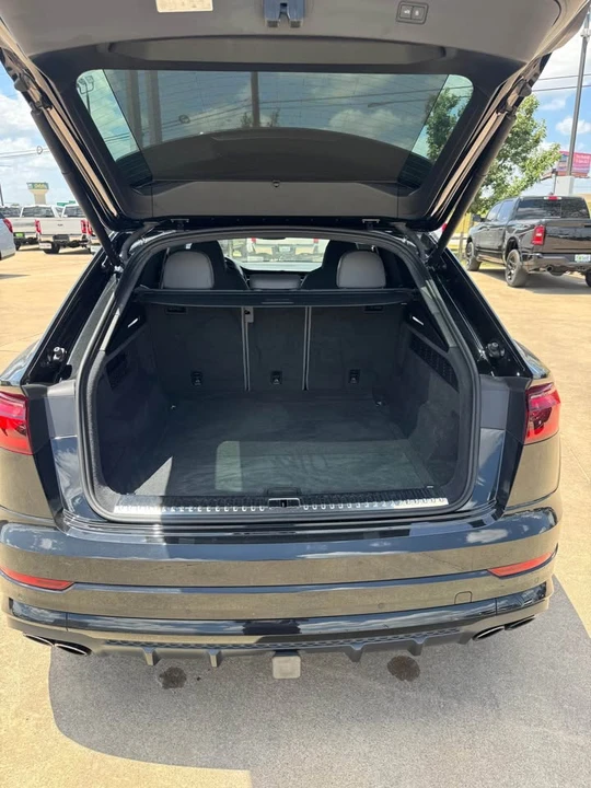2025 Audi Q8 - Image 7 of 17