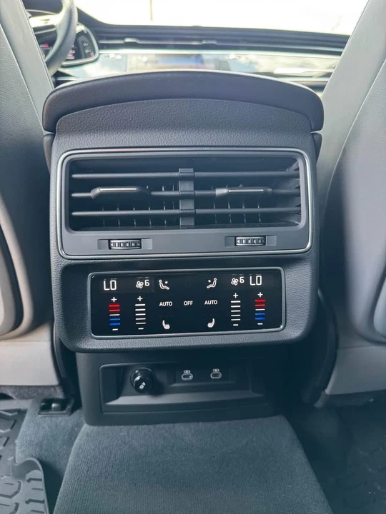 2025 Audi Q8 - Image 13 of 17