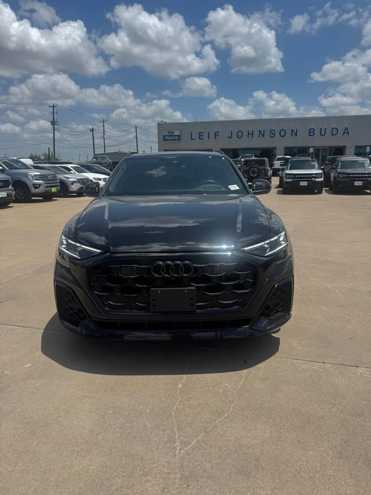 2025 Audi Q8 - Image 2 of 17