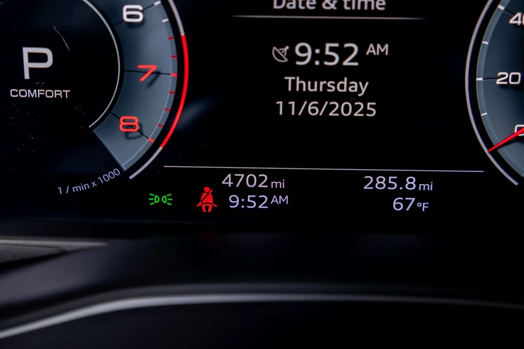 2025 Audi Q8 - Image 14 of 21