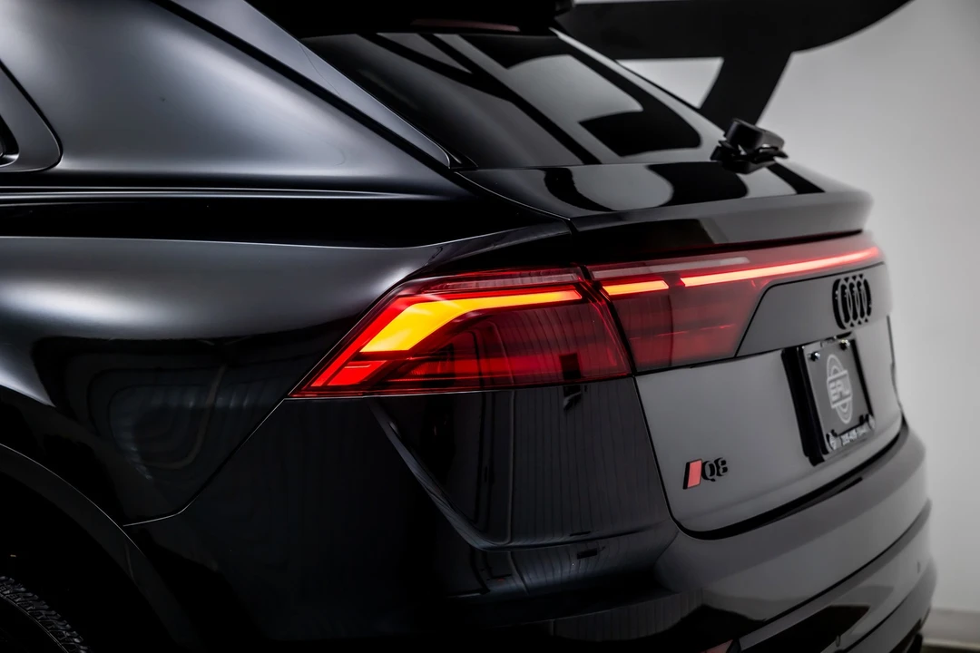 2025 Audi Q8 - Image 13 of 21