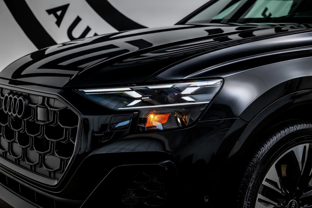 2025 Audi Q8 - Image 15 of 21