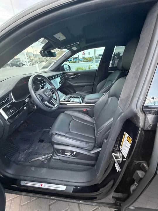 2025 Audi Q8 - Image 8 of 12