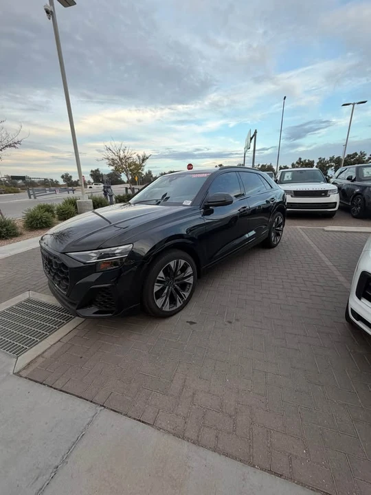 2025 Audi Q8 - Image 7 of 12