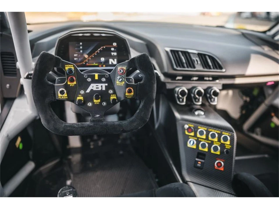 2025 Audi R8 - Image 15 of 24