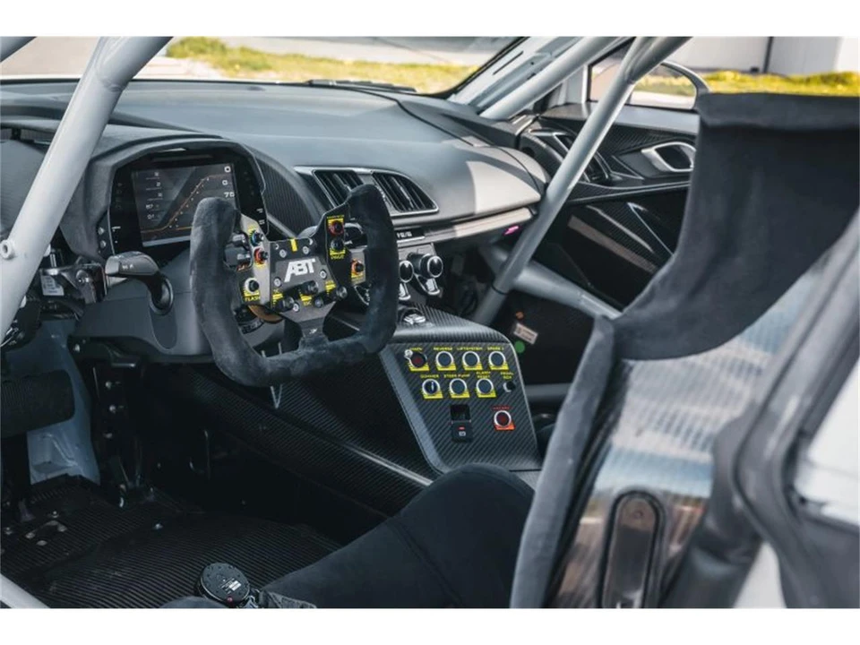 2025 Audi R8 - Image 8 of 24