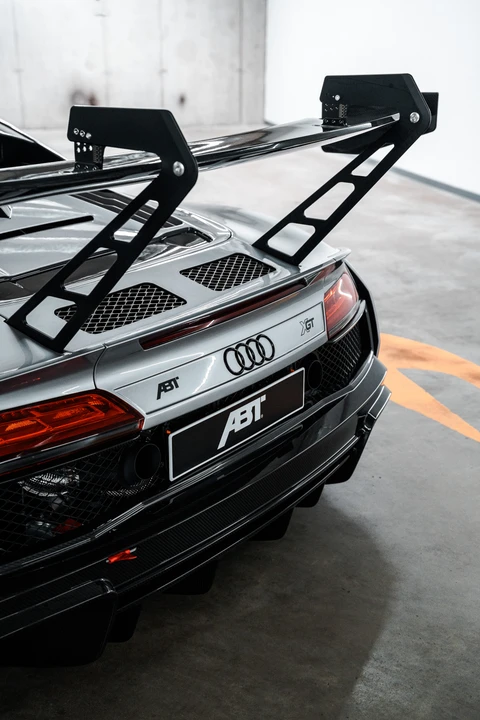 2025 Audi 4S R8 - Image 28 of 31