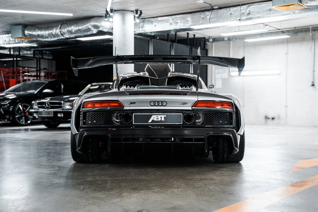 2025 Audi 4S R8 - Image 8 of 31