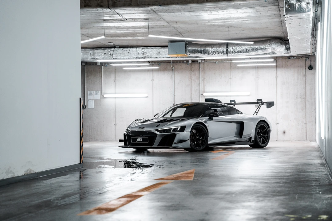 2025 Audi 4S R8 - Image 22 of 31