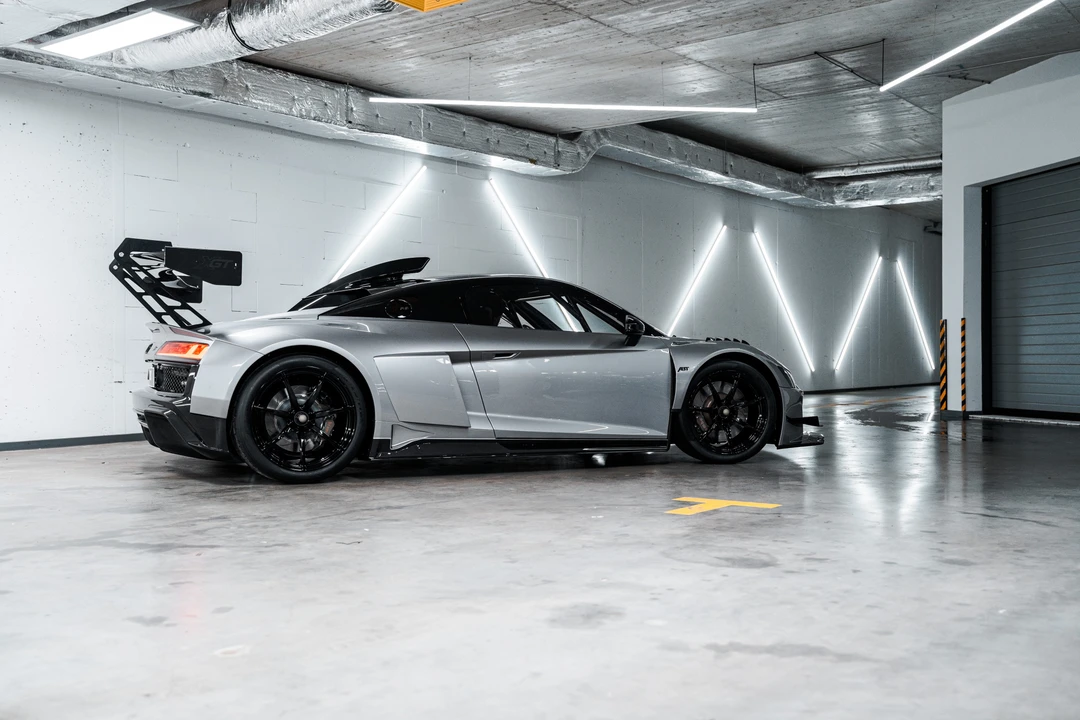2025 Audi 4S R8 - Image 6 of 31
